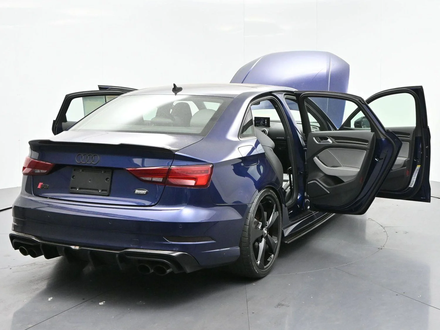 Used 2019 Navarra Blue Metallic Audi Premium Plus image 40