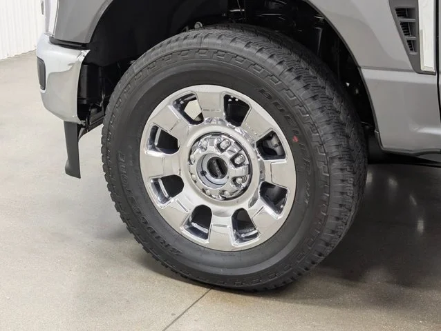 New 2026 Carbonized Gray Metallic Ford F-250® Lariat® image 39