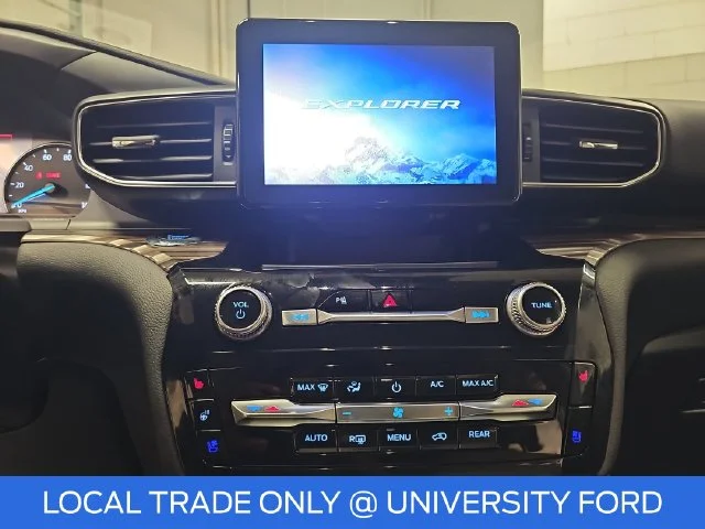 Used 2023 Red Ford Limited image 20