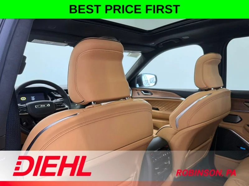 New 2026 Bright White Clear-Coat Exterior Paint Jeep Summit image 20