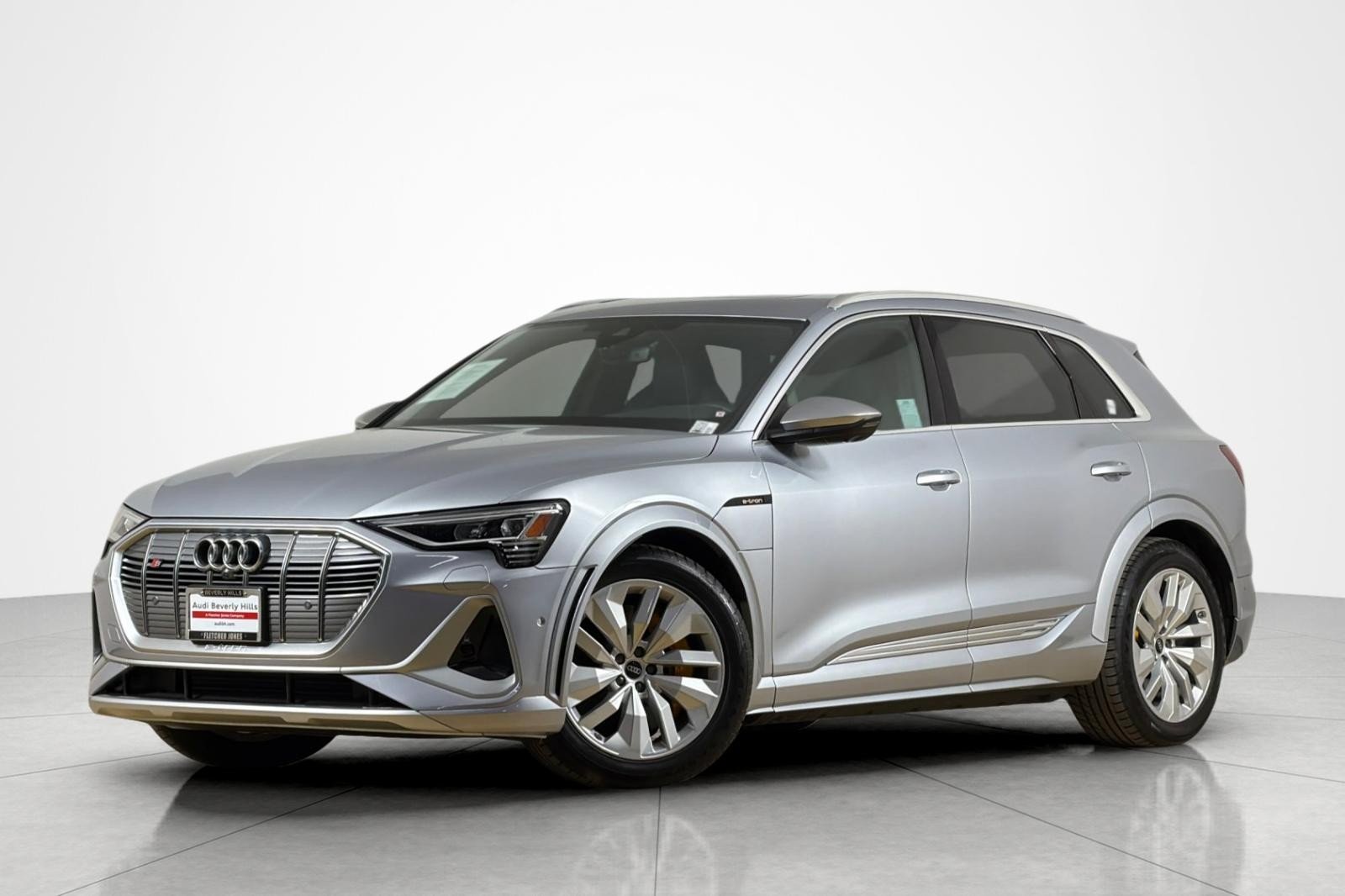 Used 2022 Florett Silver Metallic Audi Premium Plus quattro image 1
