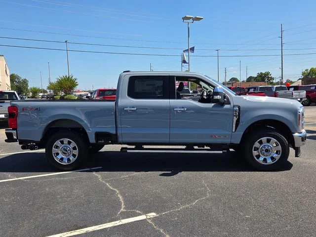 New 2027 Glacier Gray Metallic Tri-Coat Ford Lariat image 9