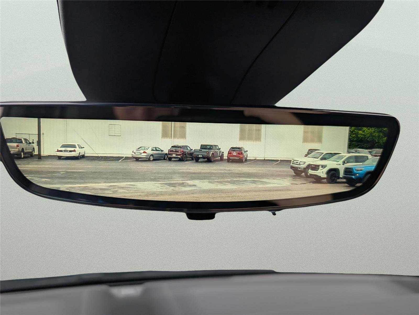 2025 GMC Sierra EV Denali - Photo 19