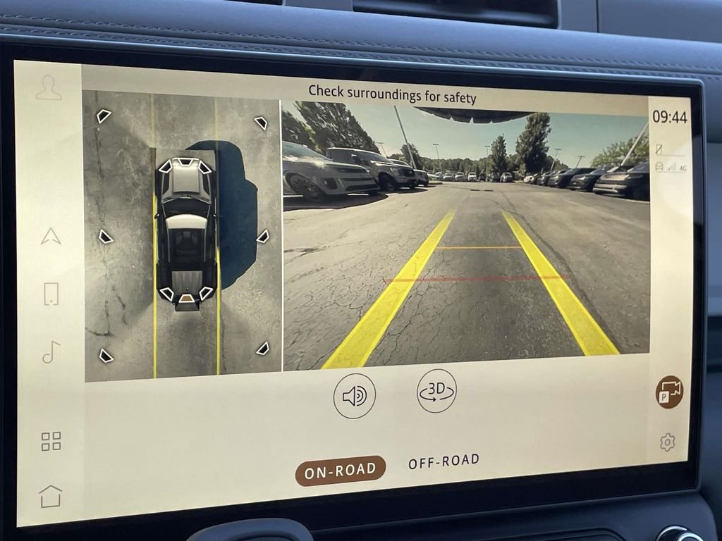 New 2026 Fuji White Land Rover S image 26