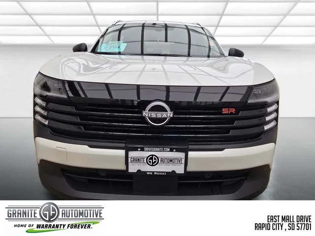 New 2026 Aspen White TriCoat Nissan SR image 8