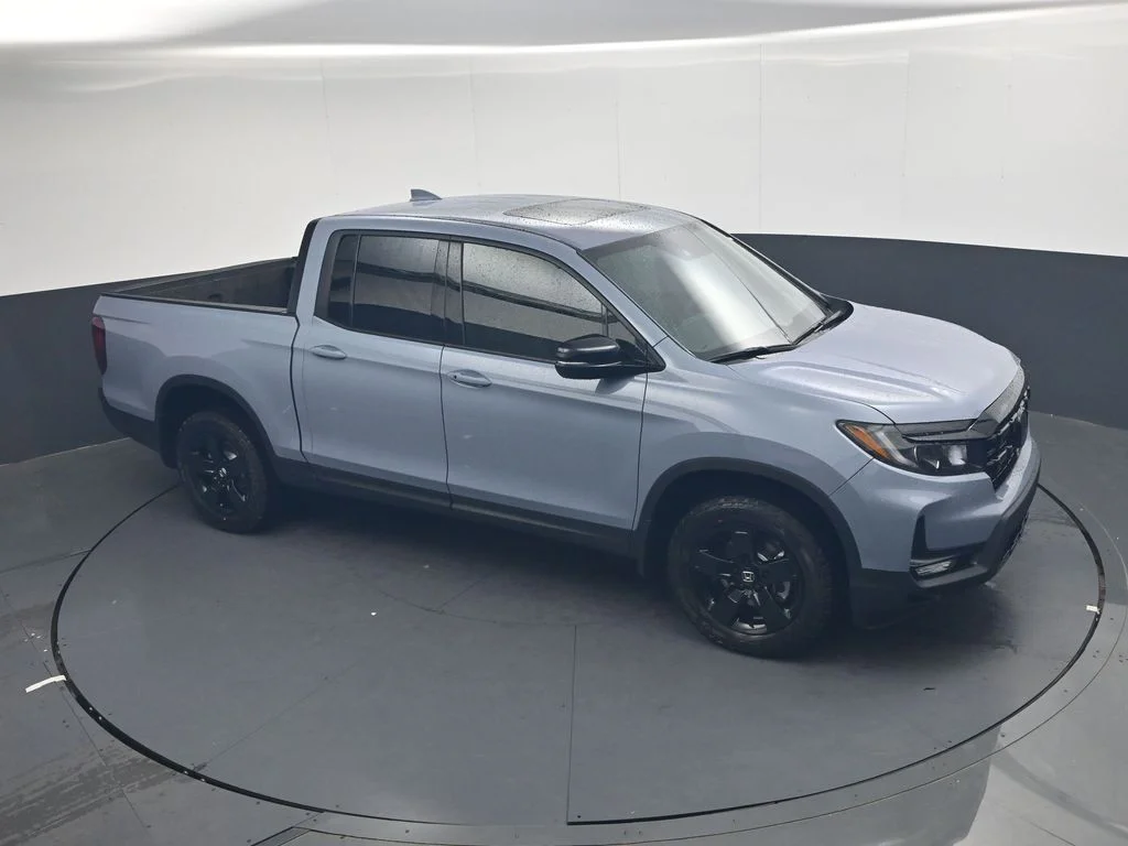 New 2026 Sonic Gray Pearl Honda Black Edition image 19