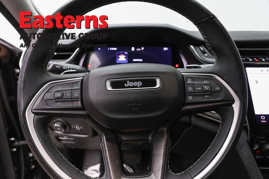 Used 2023 Black Jeep Limited image 10
