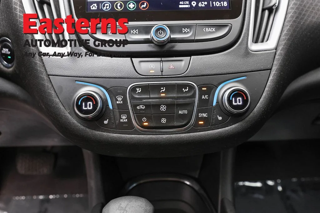 Used 2024 White Chevrolet LT image 20