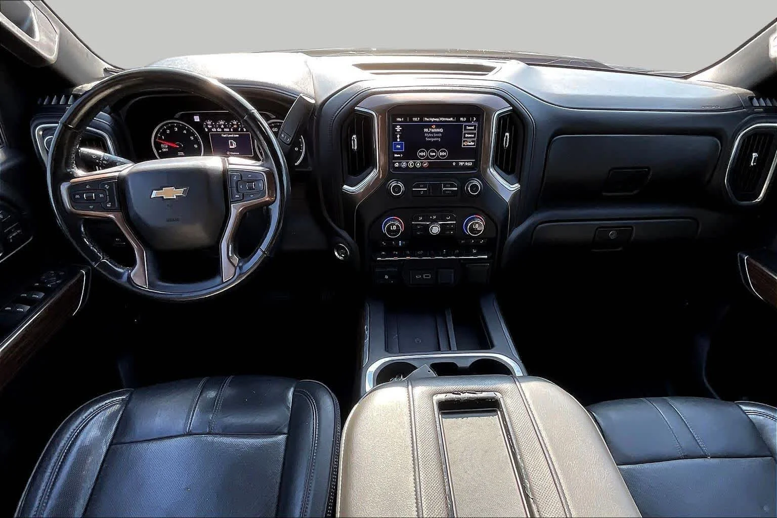 Used 2019 Northsky Blue Metallic Chevrolet High Country image 15
