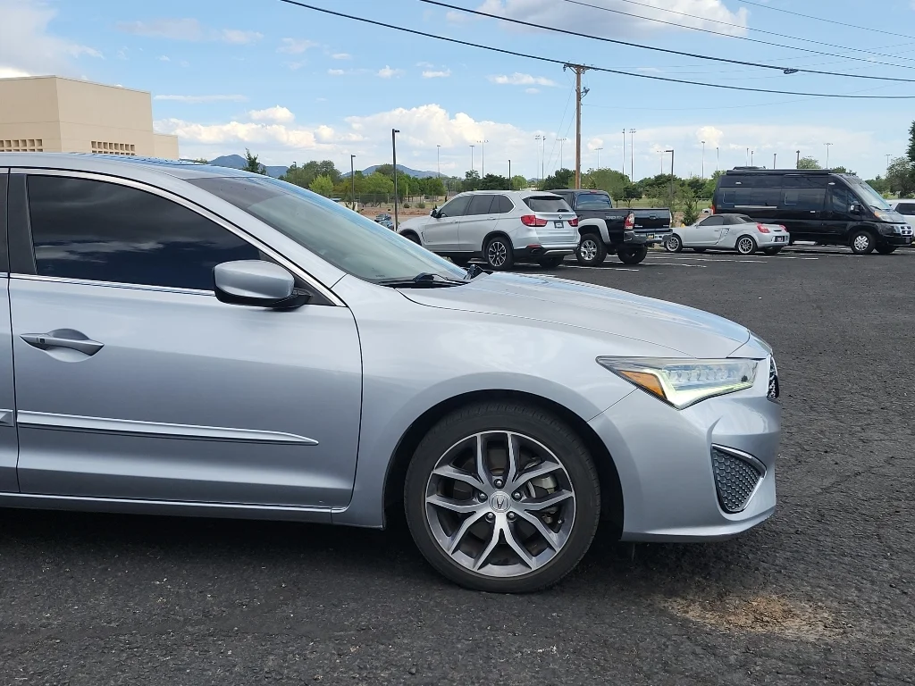 Used 2020 Lunar Silver Metallic Acura w/Technology Pkg image 4