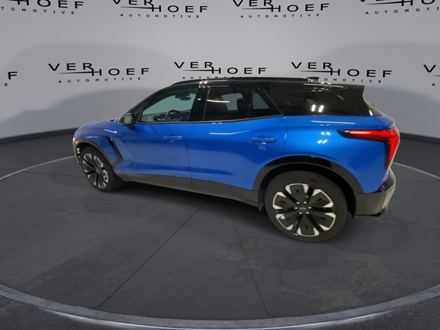 Used 2026 Riptide Blue Metallic Chevrolet AWD RS image 6