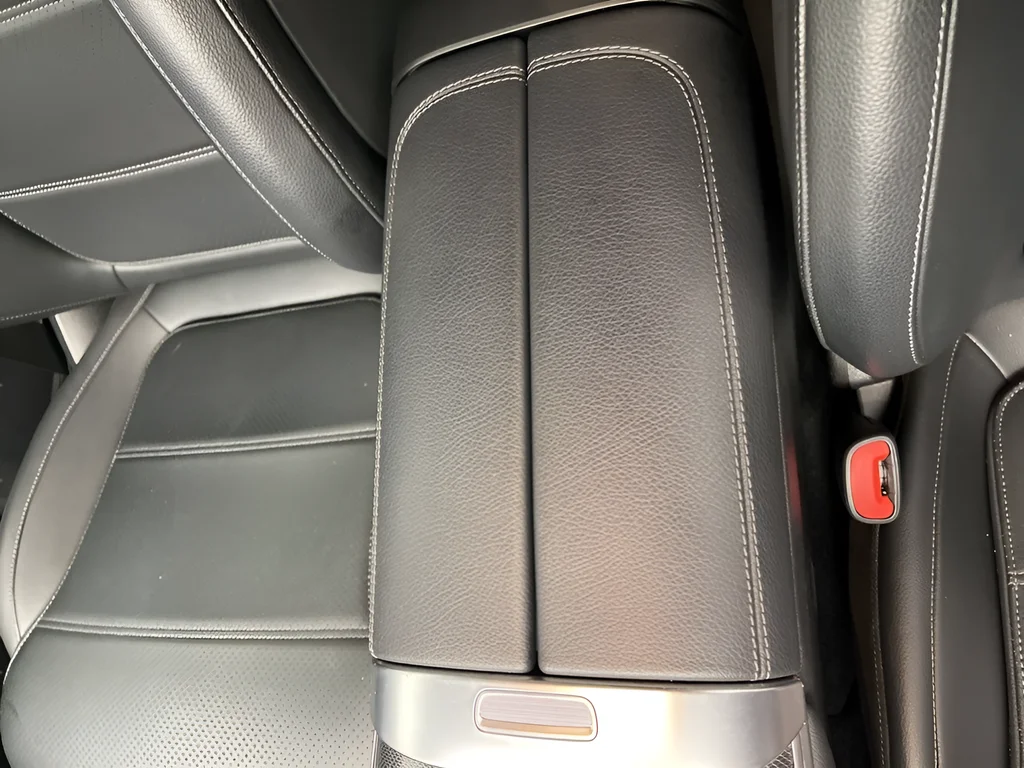2024 Mercedes-Benz GLC GLC 300 - Photo 11