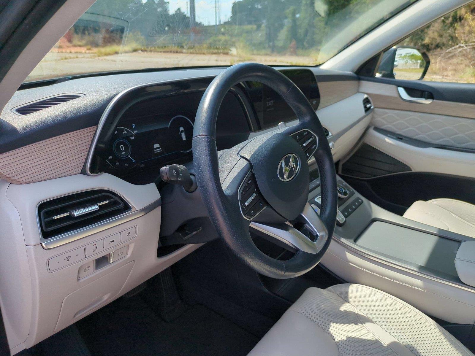Used 2022  HYUNDAI  image 17