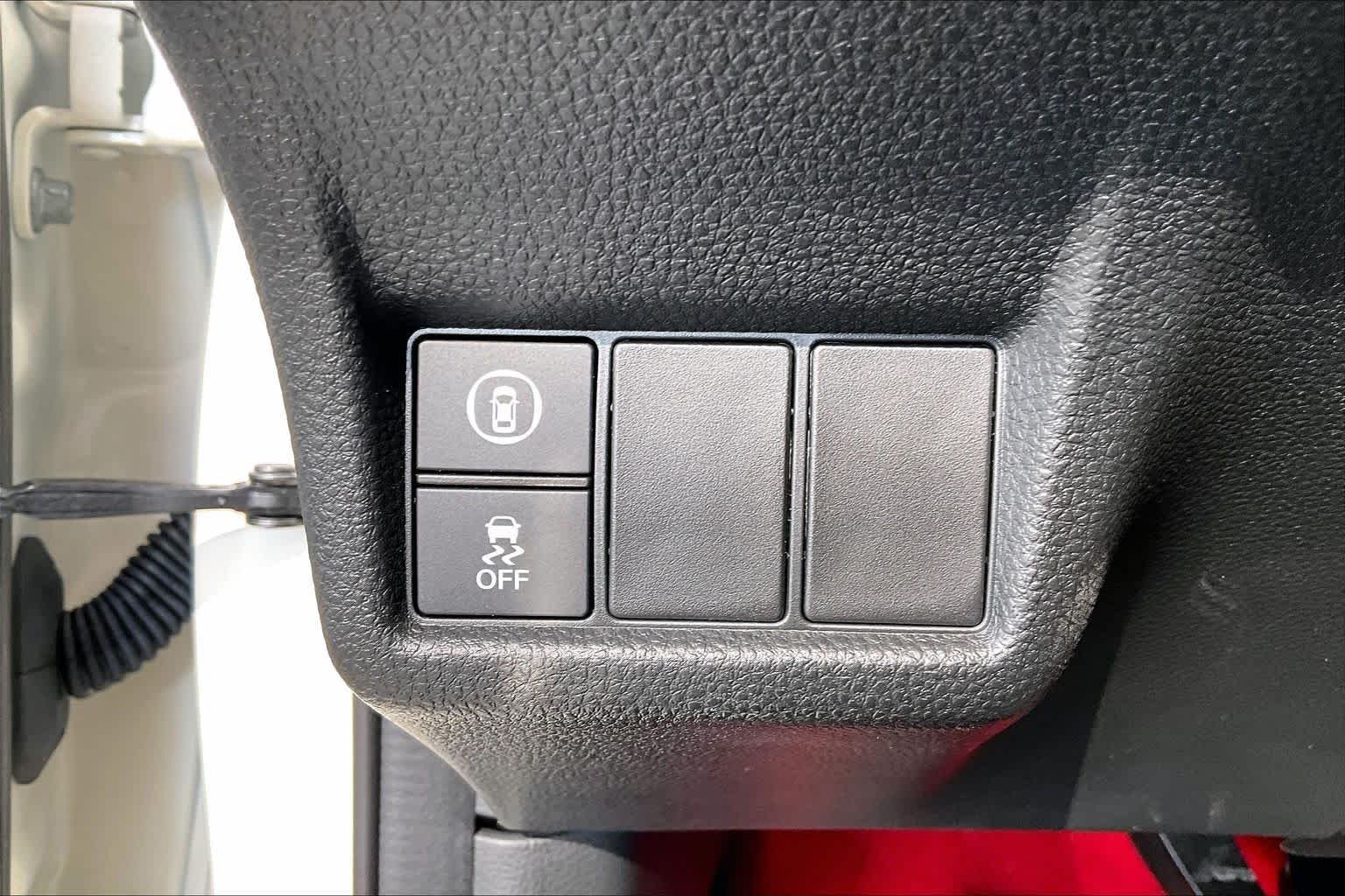 Used 2025 Championship White Honda Civic Type R image 33