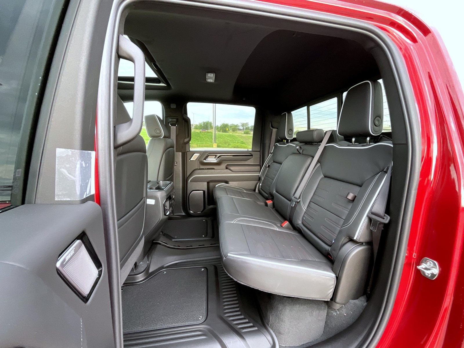 2026 GMC Sierra 2500HD AT4X - Photo 19