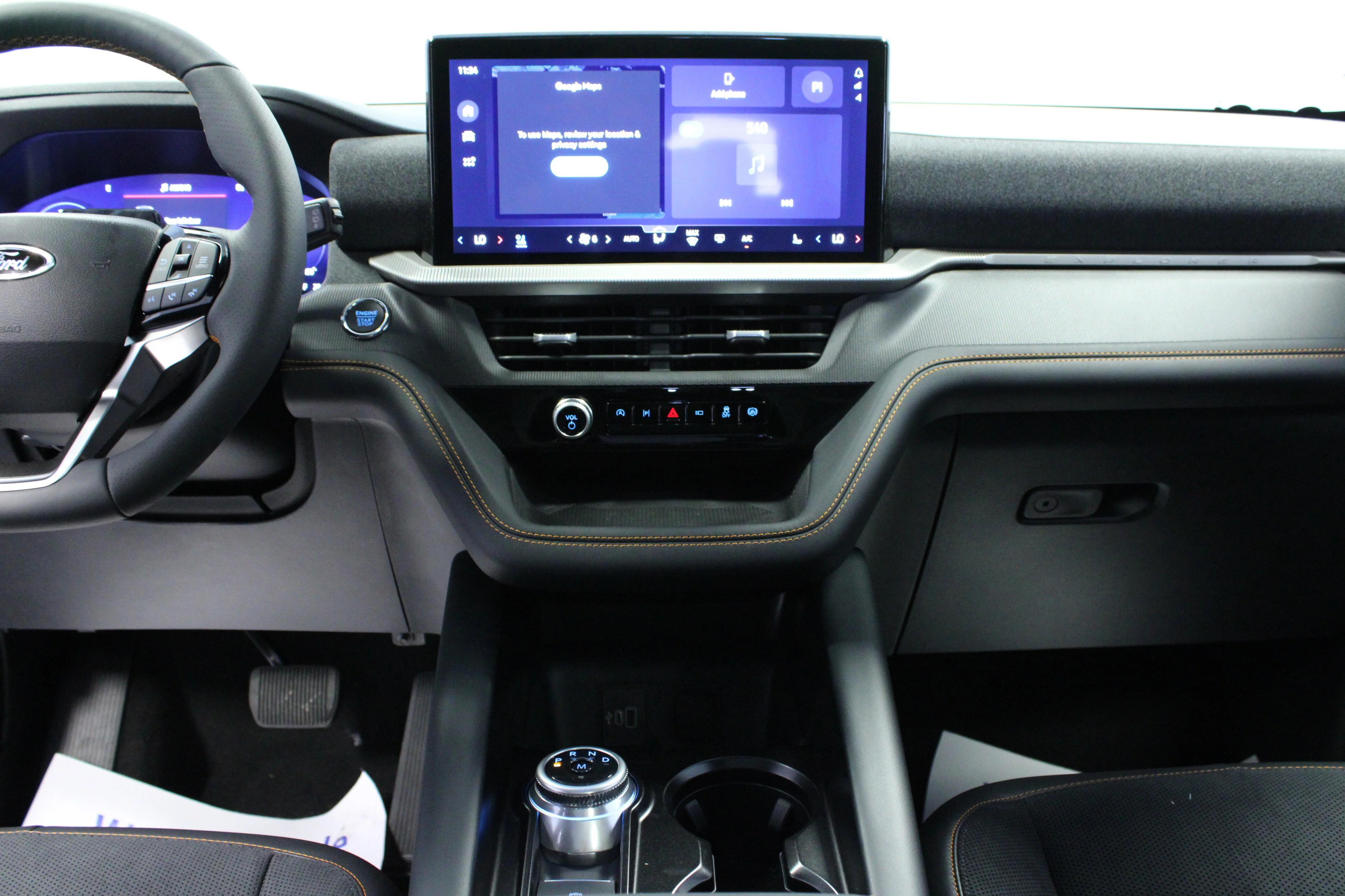 New 2026 Carbonized Gray Metallic Ford Tremor® image 19