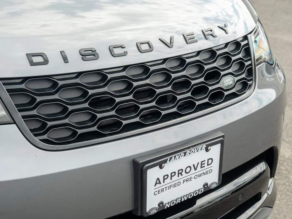 Used 2025 Gray Land Rover Dynamic SE image 16