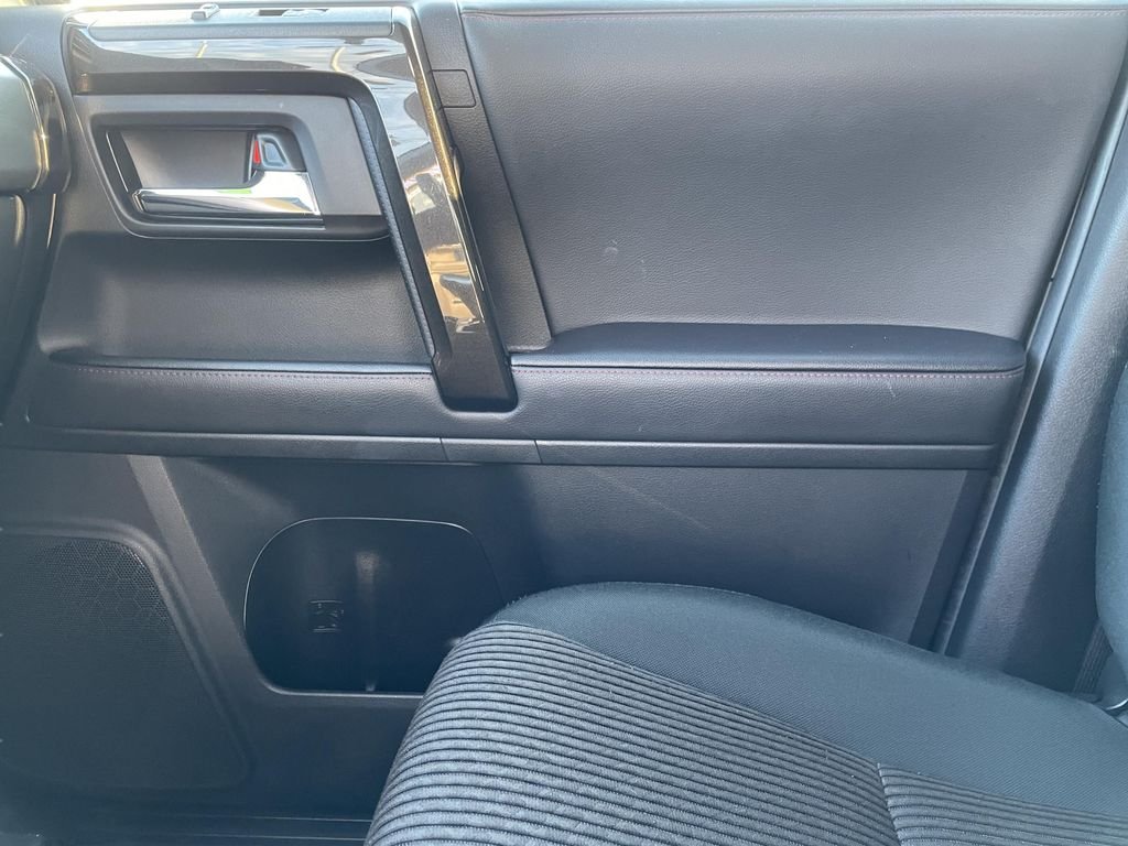 2023 Toyota 4Runner TRD Off-Road - Photo 16