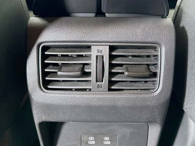 Used 2025 Gray Nissan SV image 23
