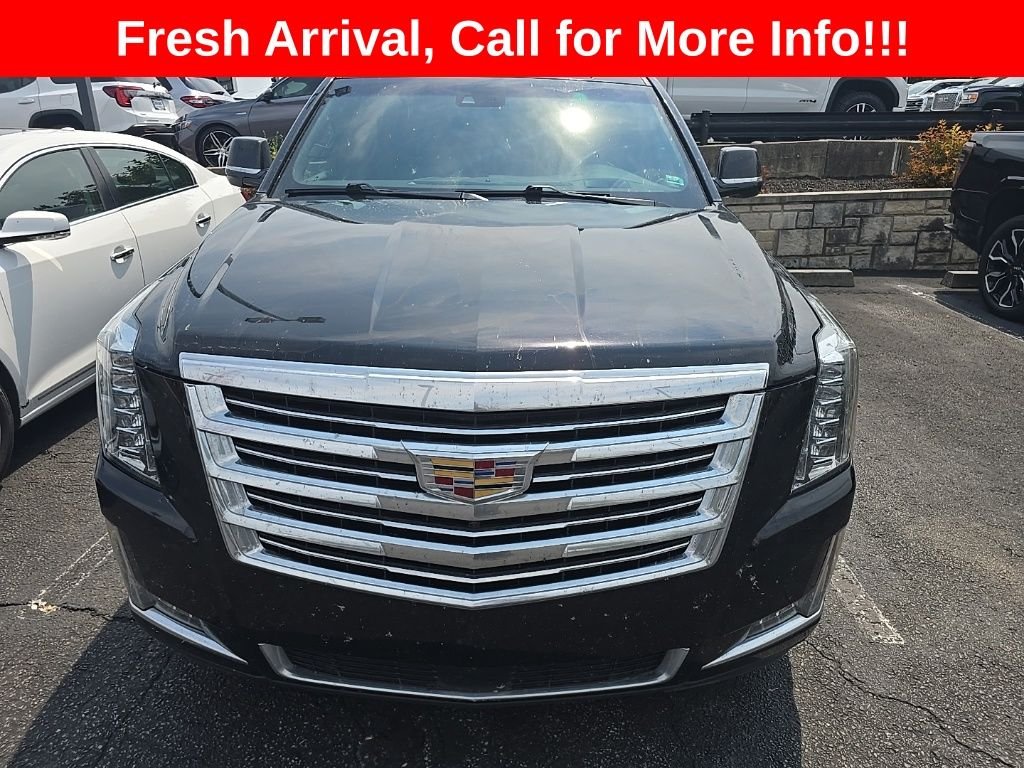 Used 2019 Cadillac Escalade ESV Platinum with VIN 1GYS4KKJ0KR331183 for sale in Kansas City