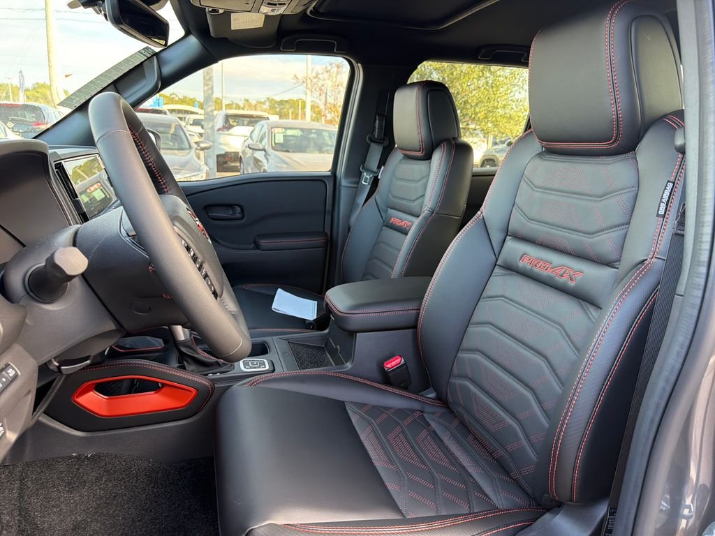 New 2026 Nissan Frontier PRO-4X 4D Crew Cab