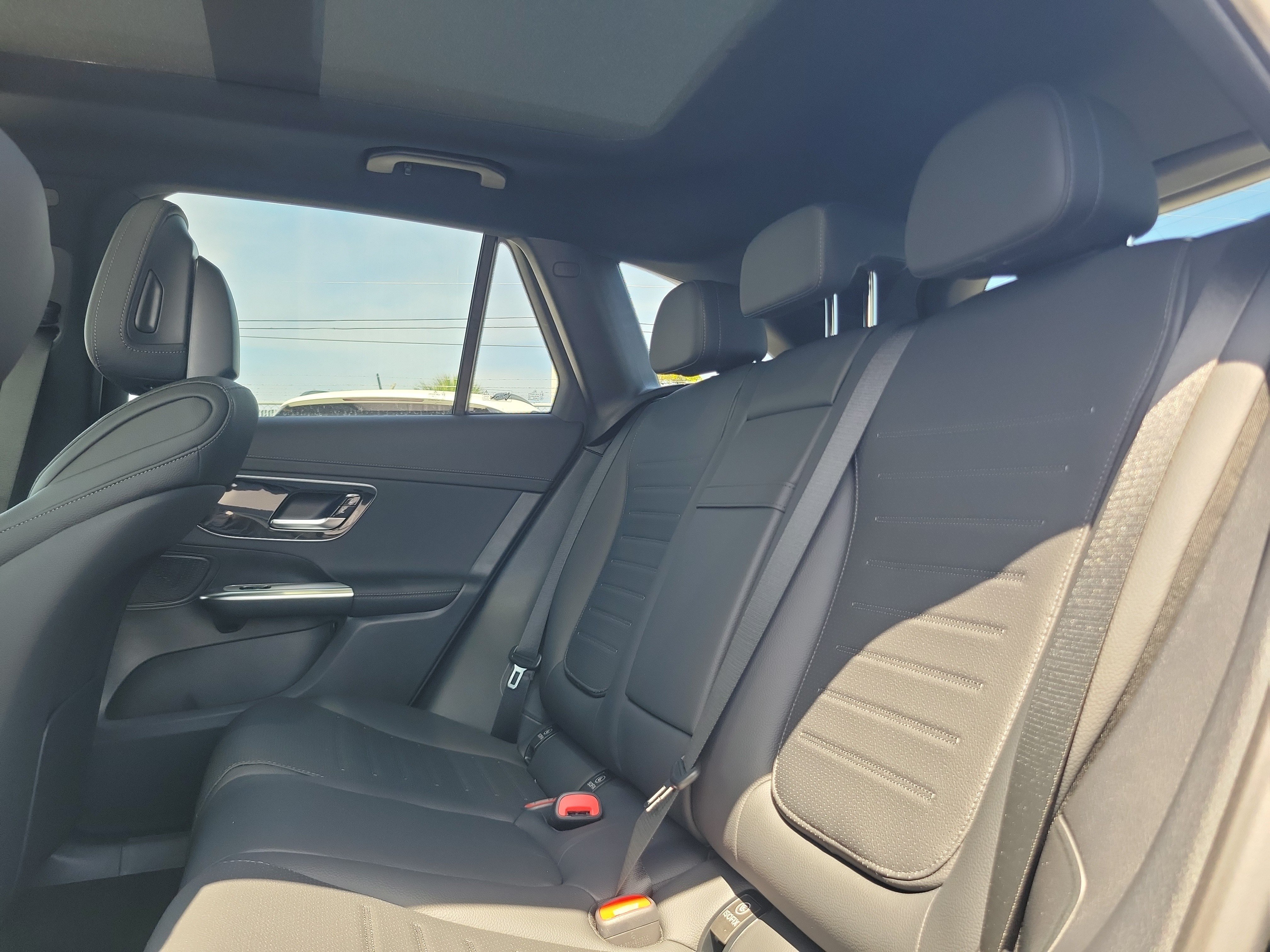 New 2026 Black Mercedes-Benz GLC 300 image 41