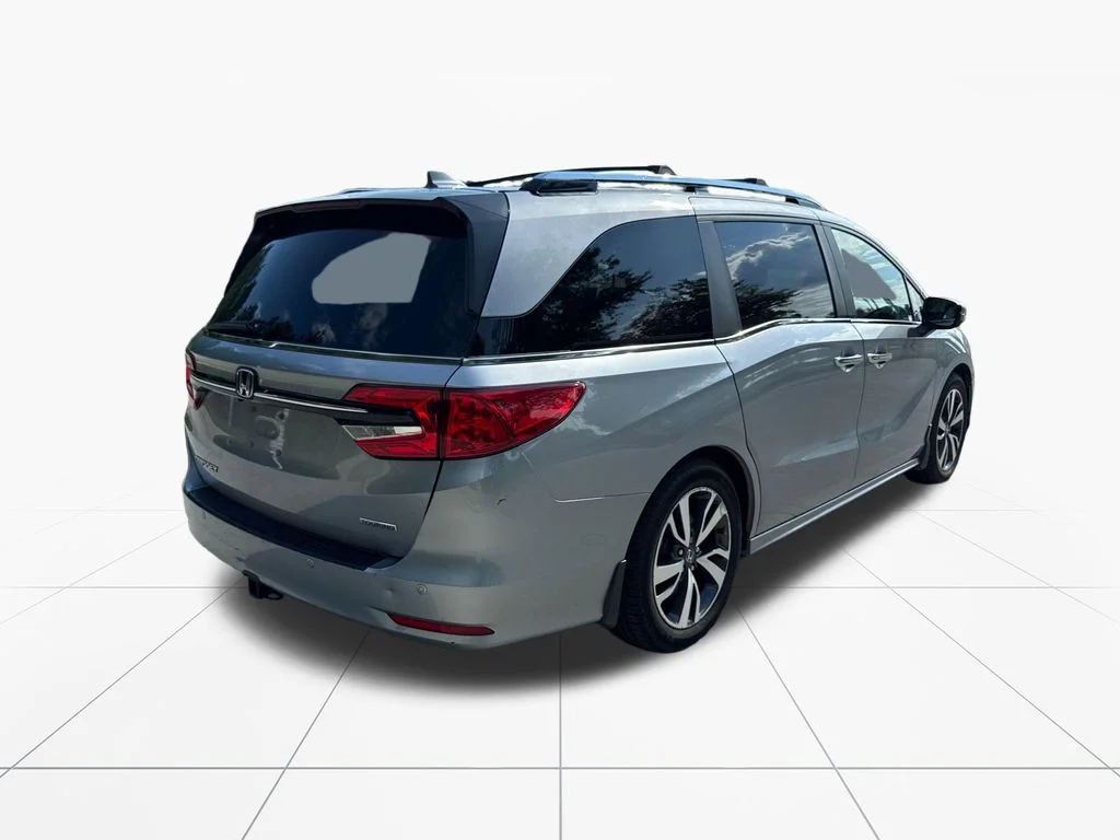 2021 Honda Odyssey Touring - Photo 8
