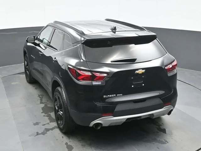 Used 2020 Black Chevrolet LT image 10