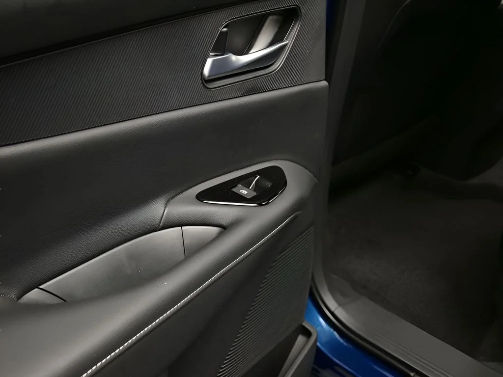 New 2026 Aurora Blue Pearl Metallic Nissan SL image 26
