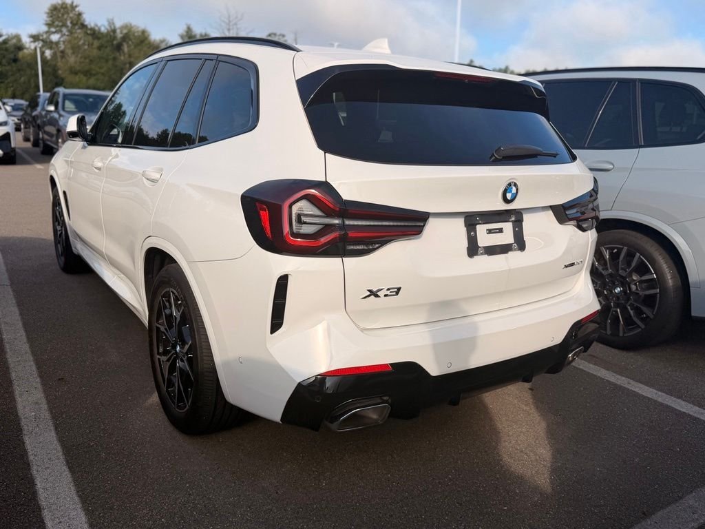 Used 2024 Alpine White BMW xDrive30i image 3