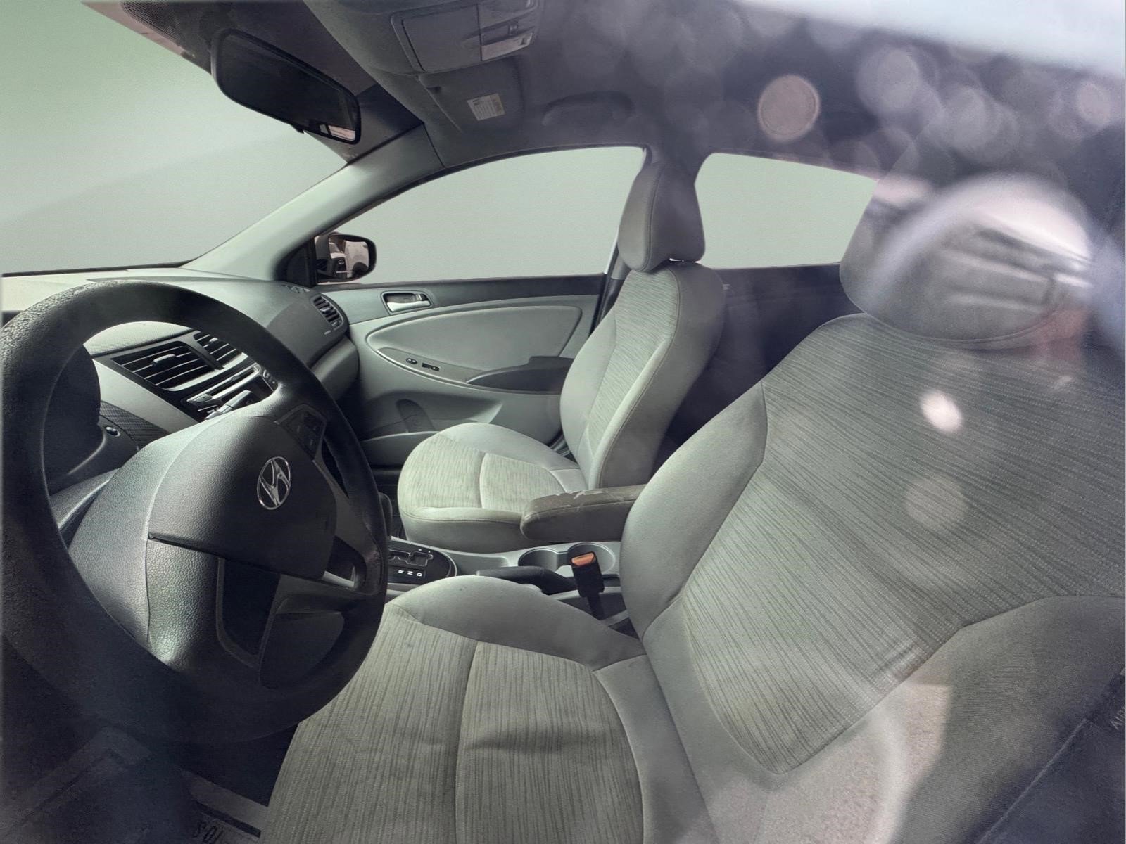Used 2016 Century White Hyundai SE image 4