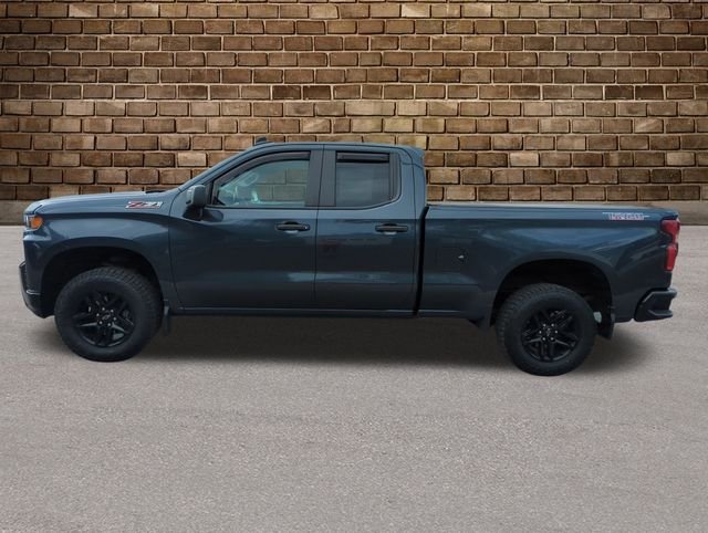 2019 Chevrolet Silverado 1500 Custom Trail Boss photo 2