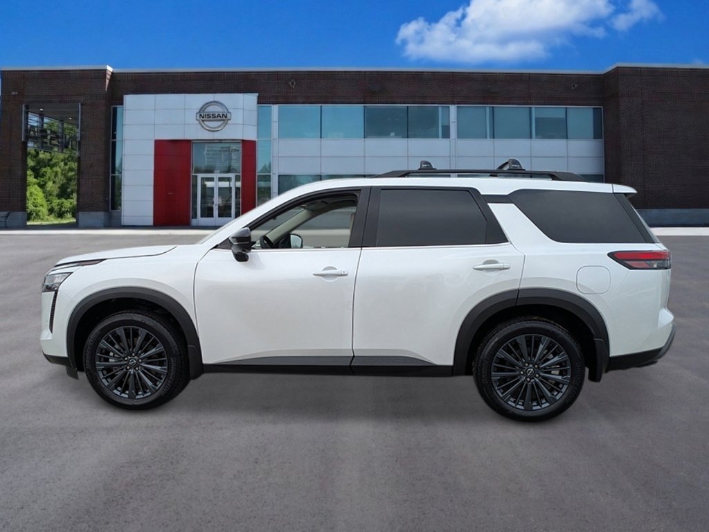 New 2026 Everest White Pearl Tricoat Nissan SL image 2