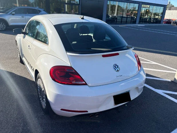 Used 2016  Volkswagen 1.8T SE image 6