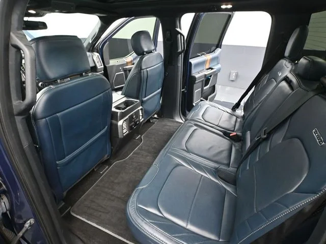 Used 2018 Blue Ford Limited image 37