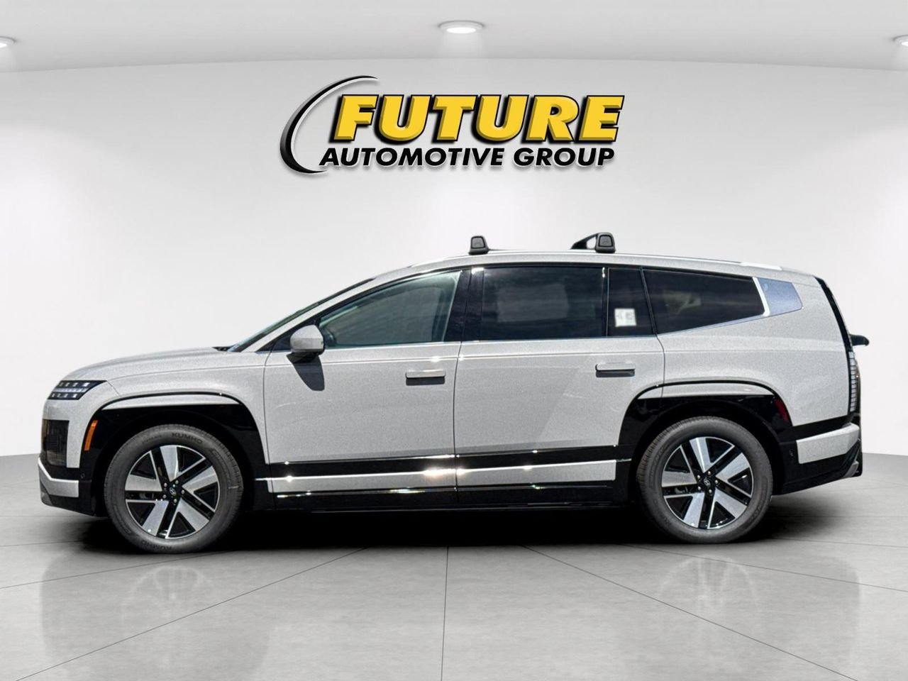 New 2026 Gray Hyundai SEL image 6