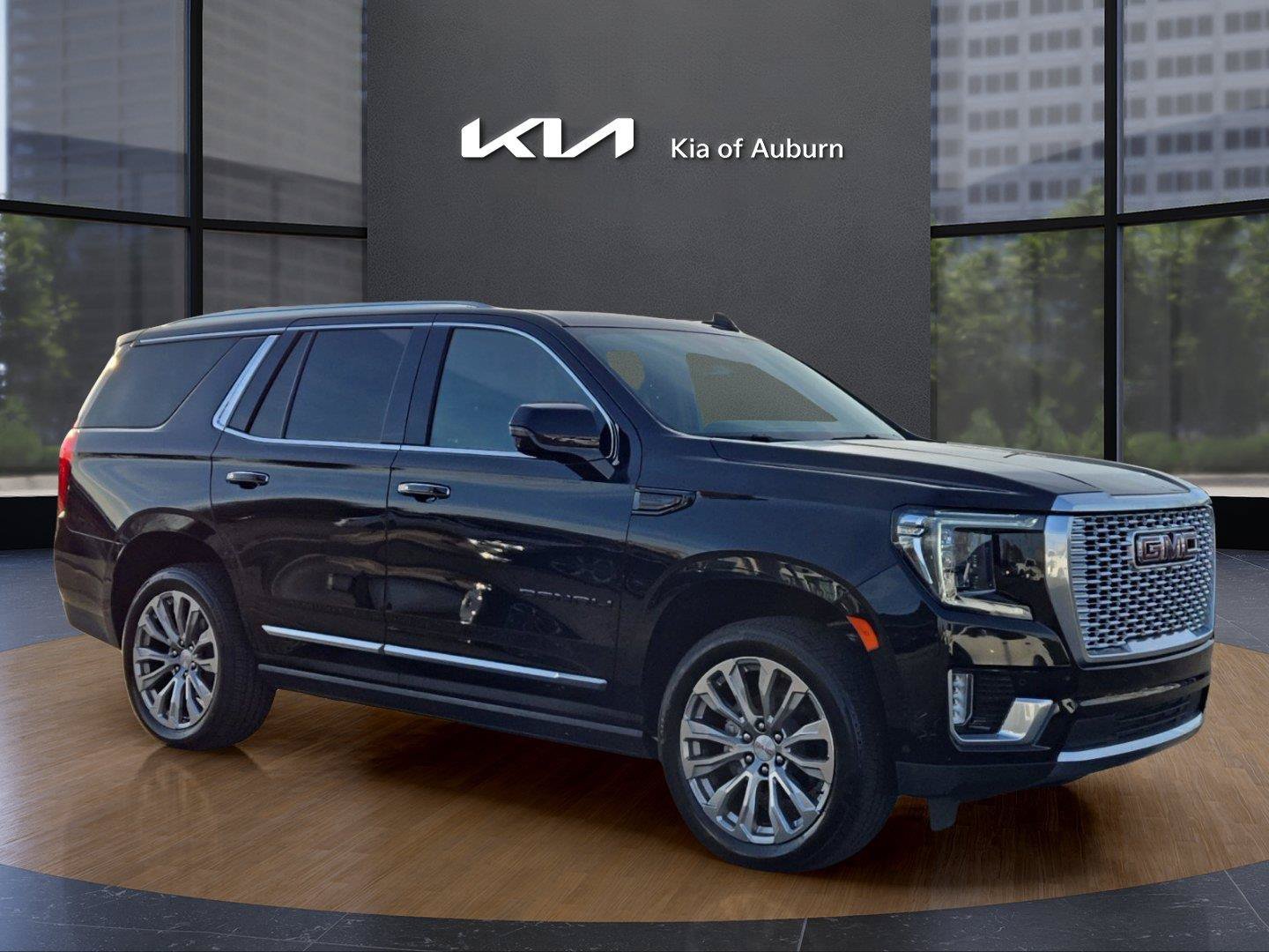 Used 2024 Black GMC Denali image 5