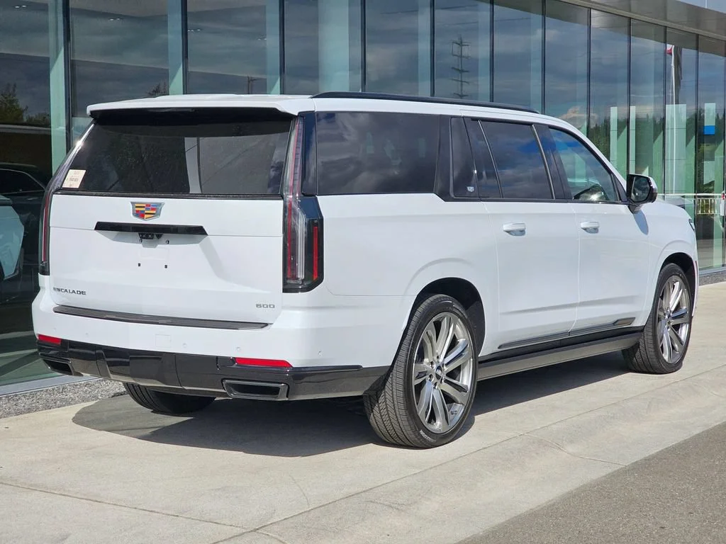 New 2026 Vibrant White Tricoat Cadillac Platinum Sport image 5