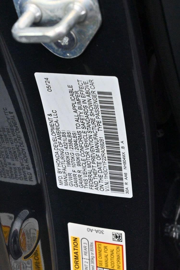Used 2024 Meteorite Gray Metallic Honda LX image 31