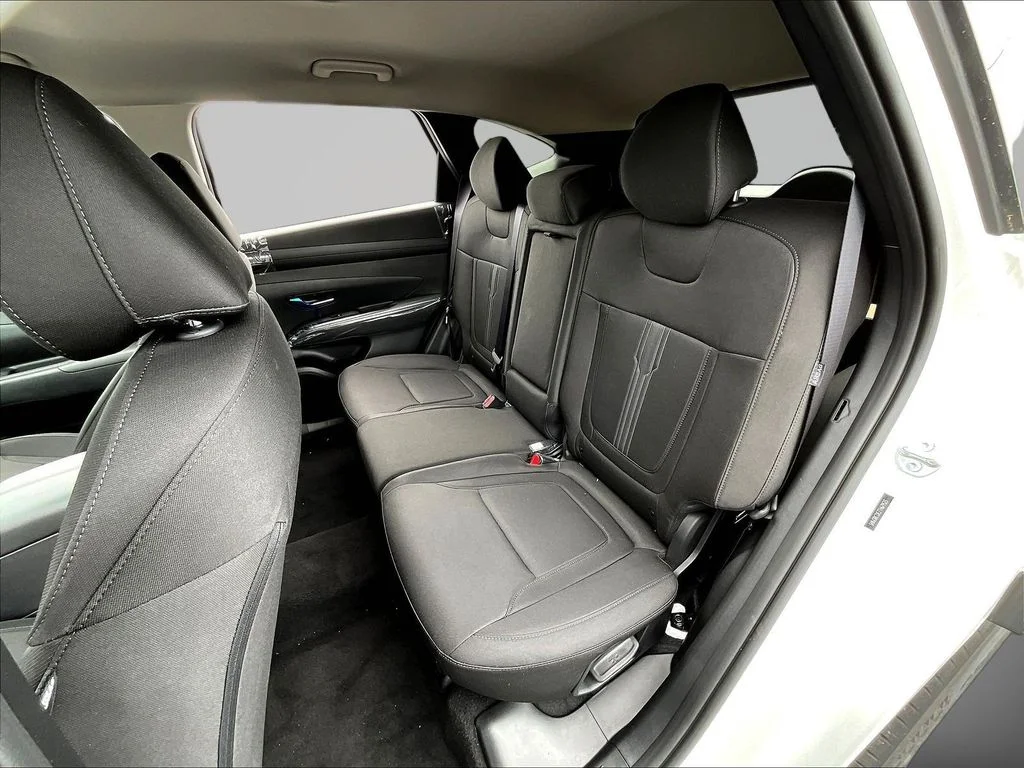 New 2026 White Hyundai SEL image 27