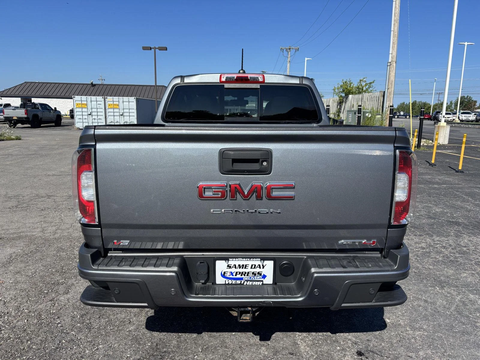 Used 2022 Satin Steel Metallic GMC AT4 - Leather image 6