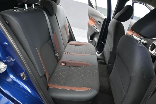 Used 2018 Blue Nissan SR image 10