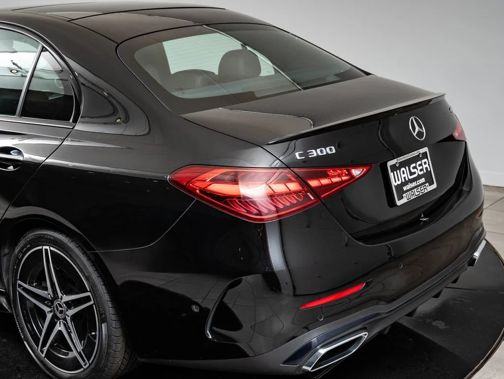 Used 2022 Black Mercedes-Benz C 300 image 19