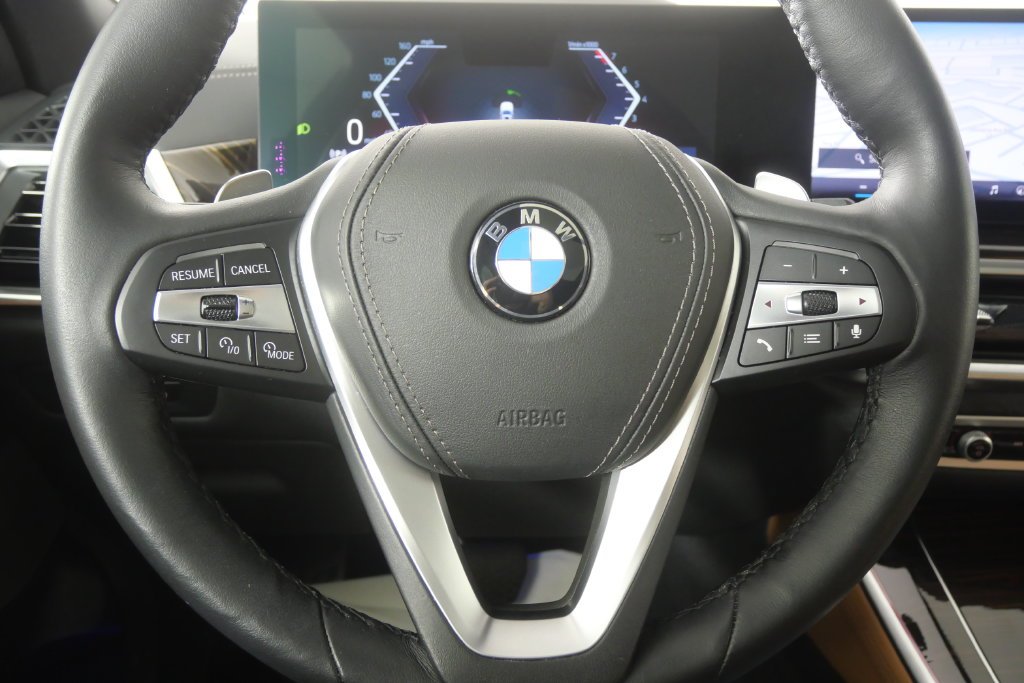 Certified Used 2026 Mineral White Metallic BMW sDrive40i image 24