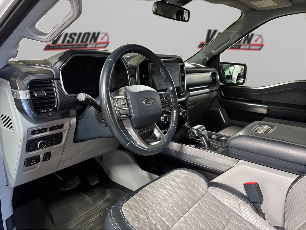 Used 2021 White Ford Limited image 9