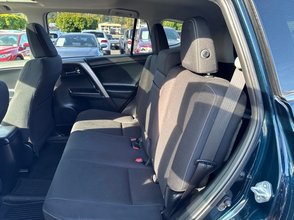 Used 2018 Aqua Toyota XLE image 5