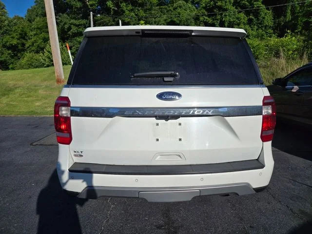 Used 2020 White Ford XLT image 4