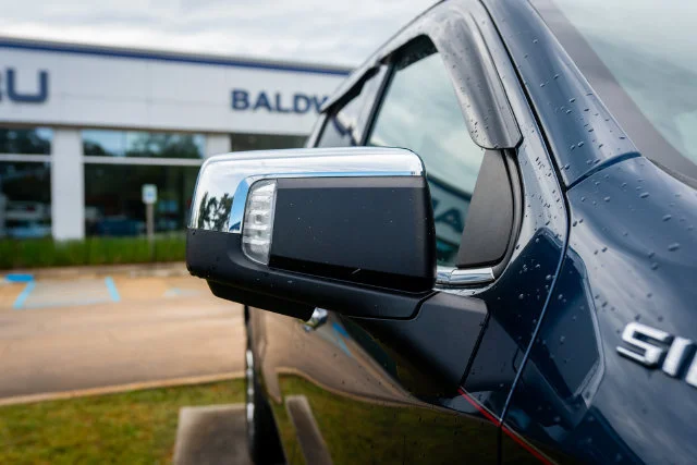 Used 2021 Northsky Blue Metallic Chevrolet LTZ image 19