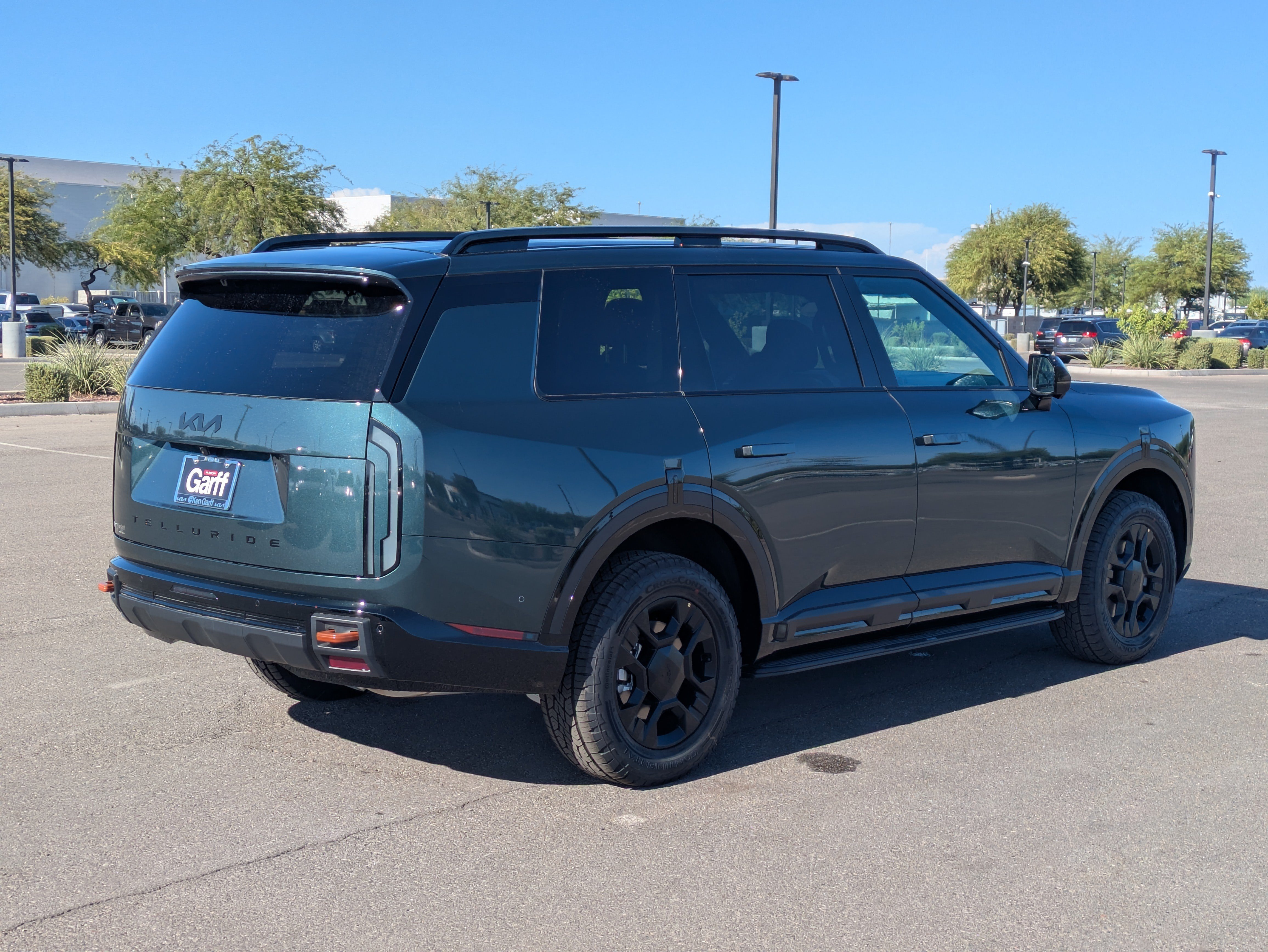 New 2027 Black Jade Green Kia X-Pro SX Prestige image 4