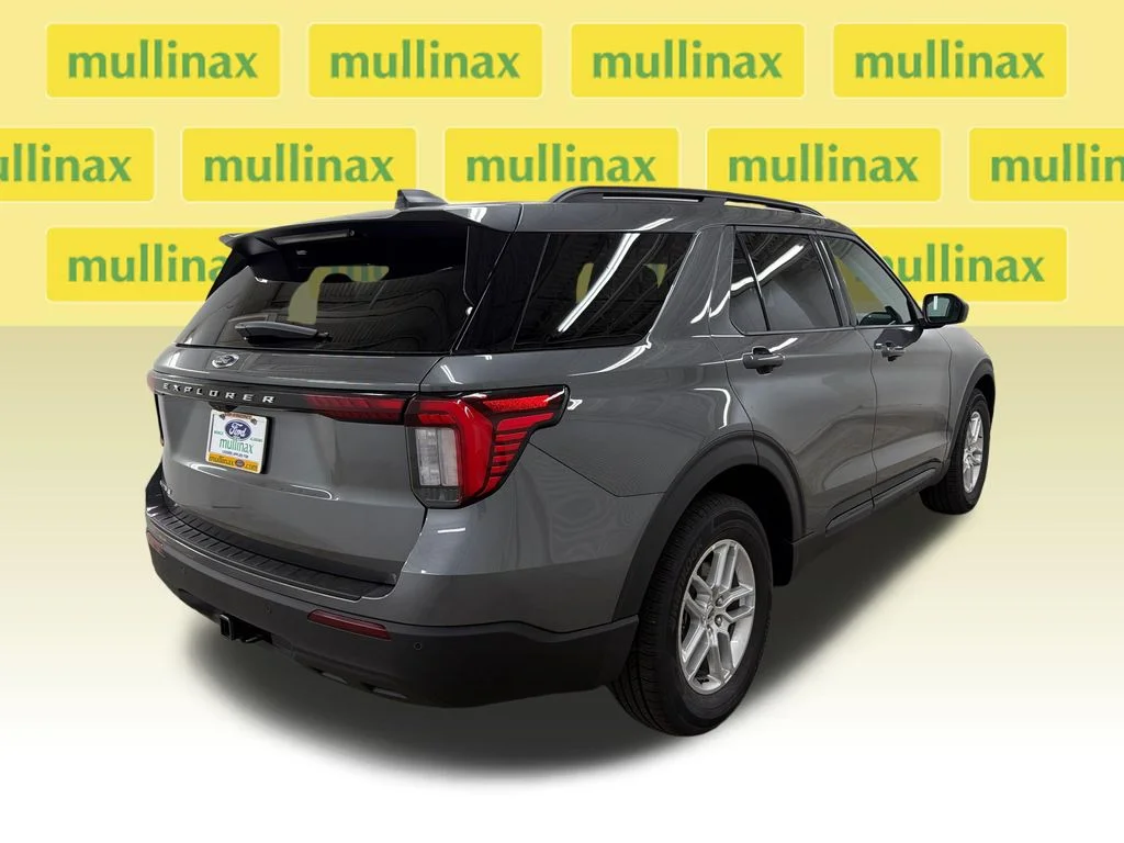 New 2026 Gray Ford Active image 4